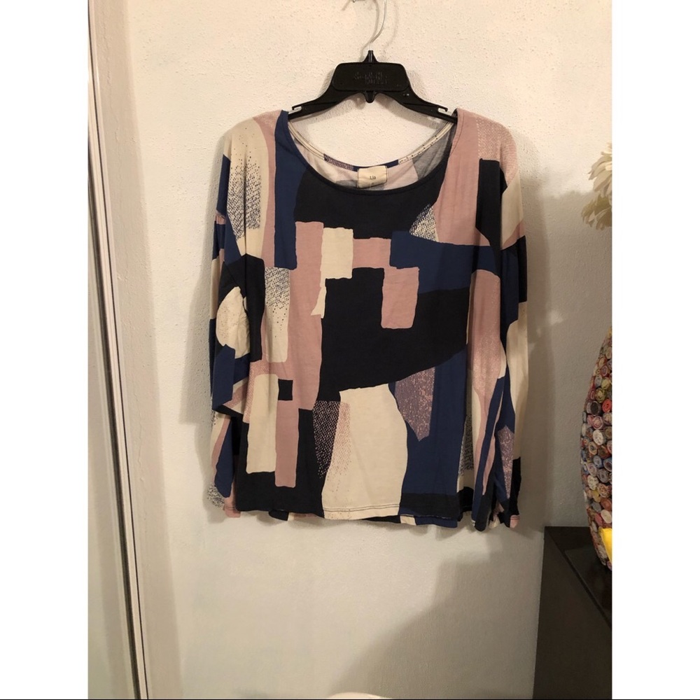 Long sleeve balloon arm shirt